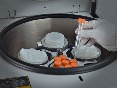 Simmetria della macchina della centrifuga da laboratorio