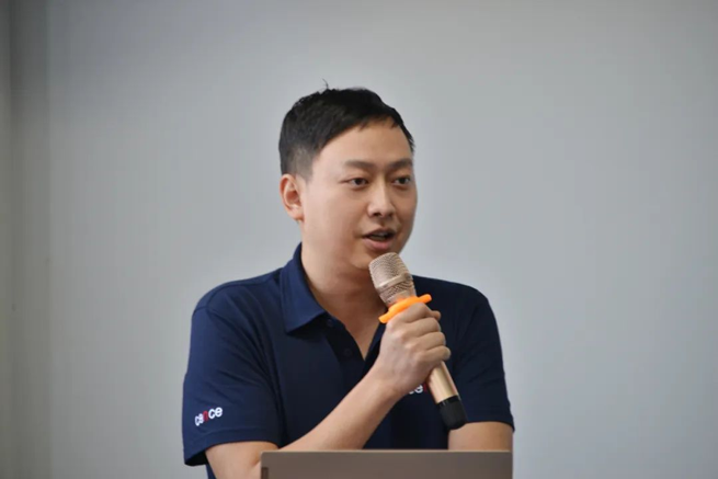 Cerimonia di premiazione del decimo anniversario dello staff veterano di Xiangyi 2022