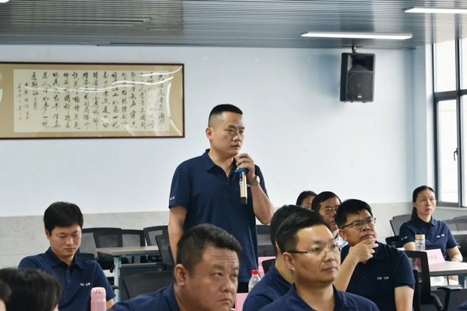 Formazione della squadra di vendite di Xiang Yi